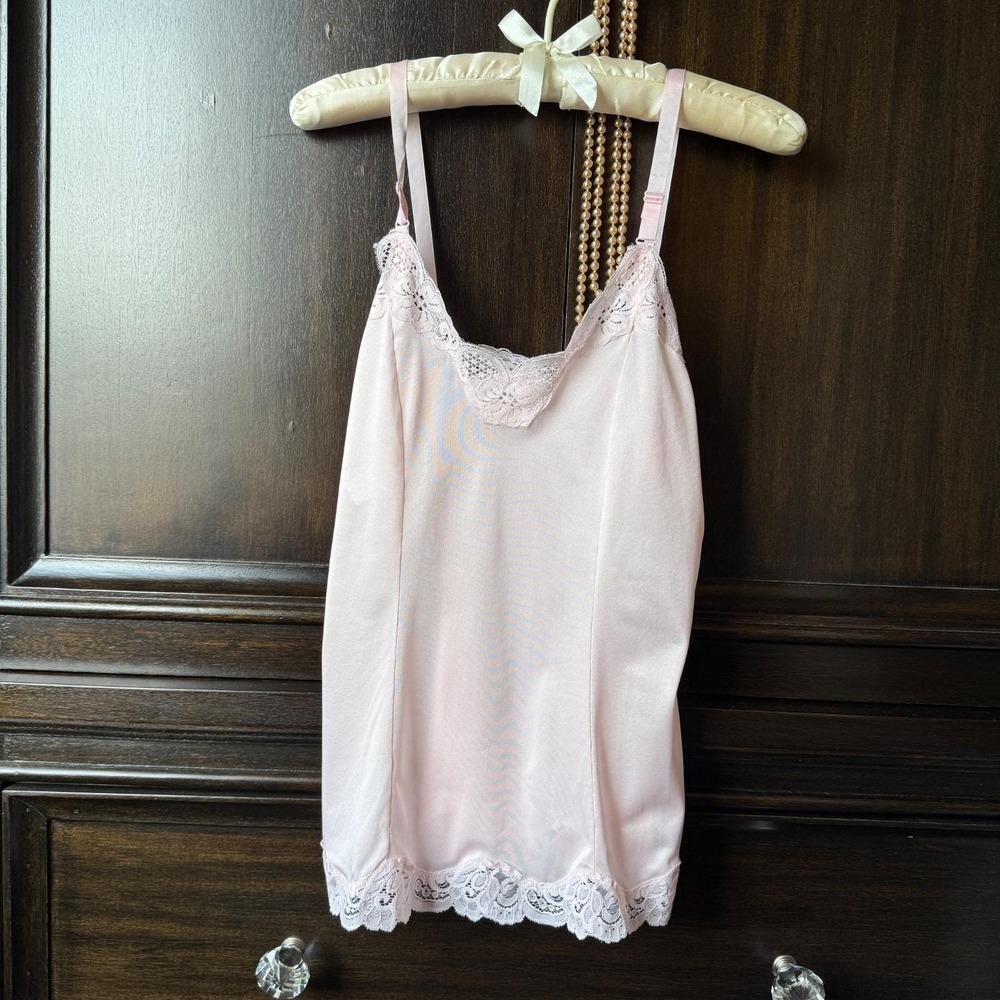 Vintage Pink Nylon Lace Trim Camisole Made in Canada M Coquette Cami Top 80's‎